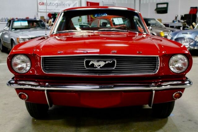 Ford Mustang 1966 image number 28