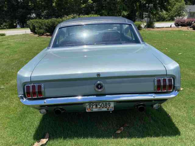 Ford Mustang 1964 image number 28