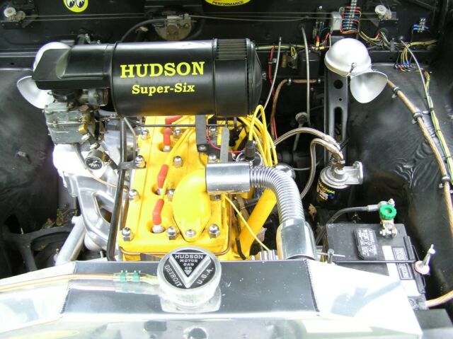 Hudson Super Six 1949 image number 28