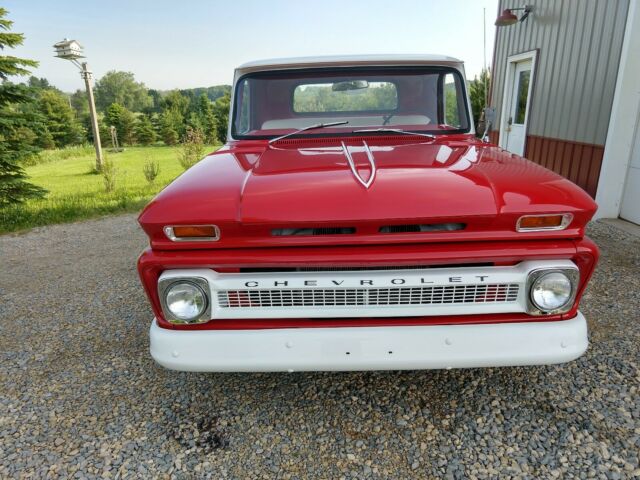 Chevrolet C-10 1965 image number 0