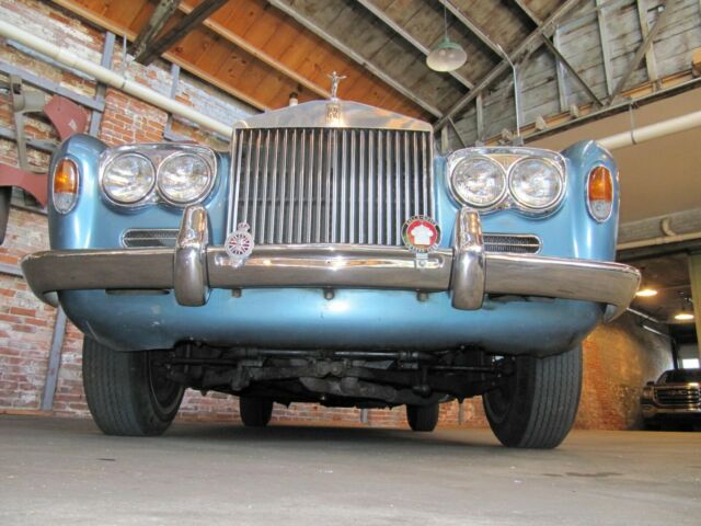 Rolls-Royce Silver Shadow 1967 image number 23