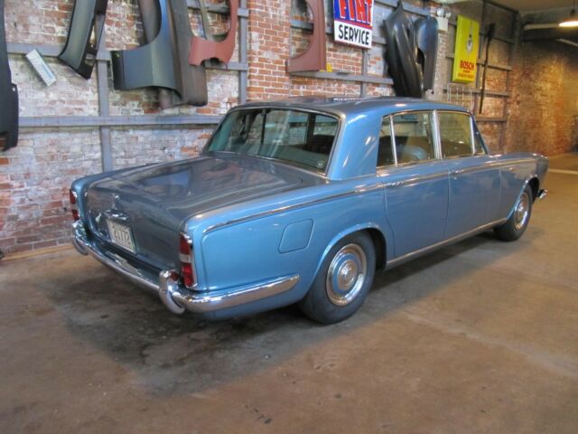 Rolls-Royce Silver Shadow 1967 image number 27