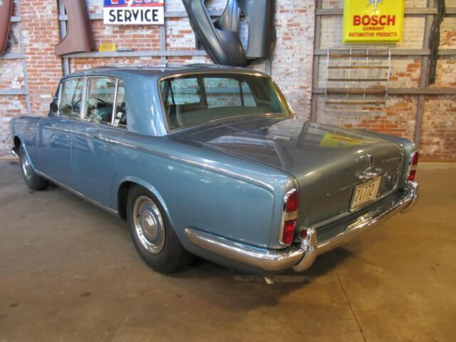 Rolls-Royce Silver Shadow 1967 image number 30