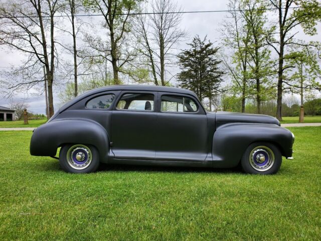 Plymouth DeLuxe 1946 image number 14