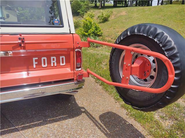 Ford Bronco 1974 image number 17