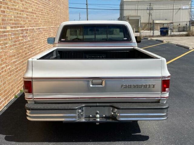 Chevrolet Silverado 1500 1977 image number 19