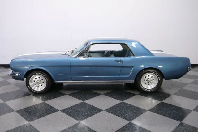 Ford Mustang 1966 image number 2