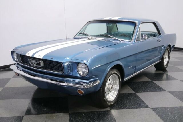 Ford Mustang 1966 image number 29