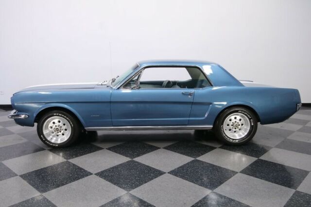 Ford Mustang 1966 image number 7