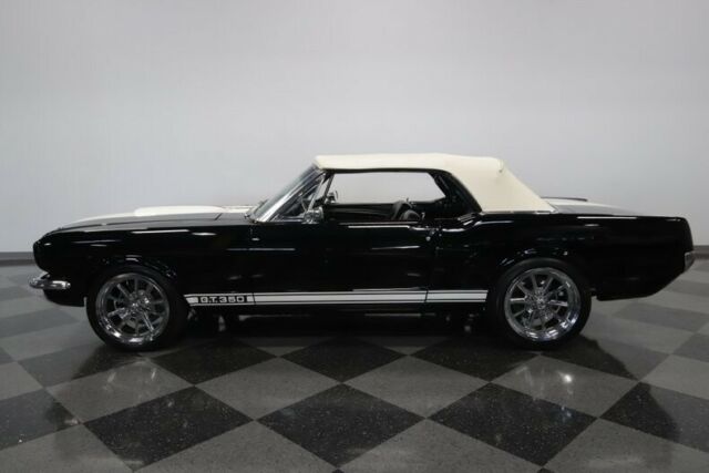 Ford Mustang 1965 image number 23