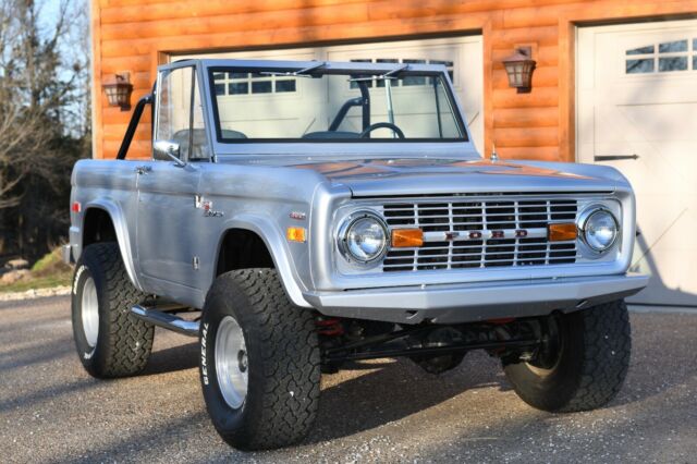 Ford Bronco 1971 image number 0