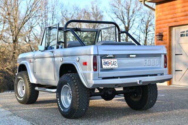 Ford Bronco 1971 image number 31