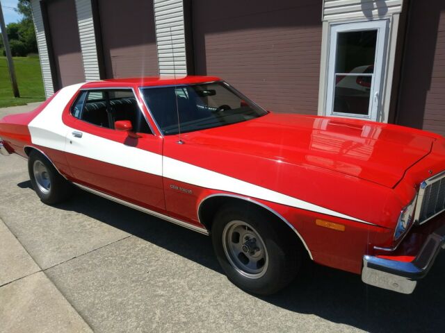 Ford Torino 1974 image number 18