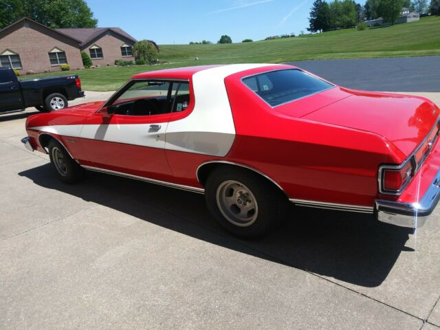 Ford Torino 1974 image number 2