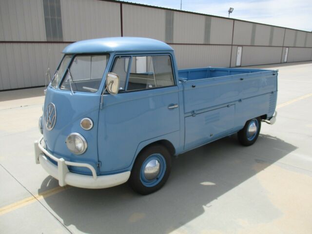 Volkswagen Bus/Vanagon 1962 image number 0