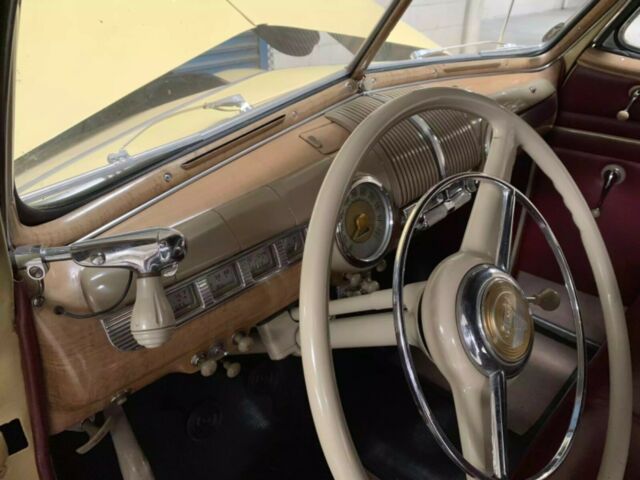 Ford Super Deluxe 1948 image number 34