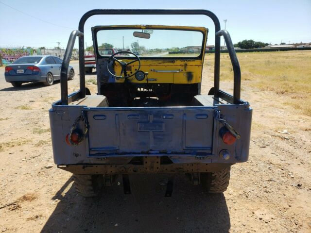 Jeep CJ 1967 image number 16