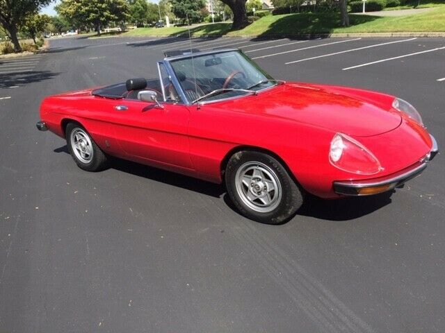 Alfa Romeo Spider 1973 image number 2