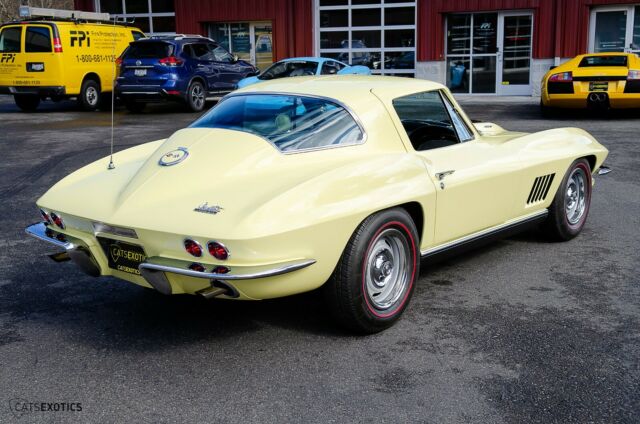 Chevrolet Corvette 1967 image number 11