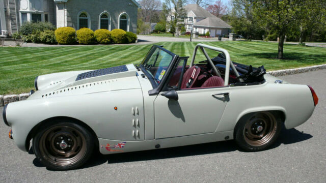 MG Midget 1972 image number 4