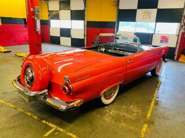 Ford Thunderbird 1956 image number 31