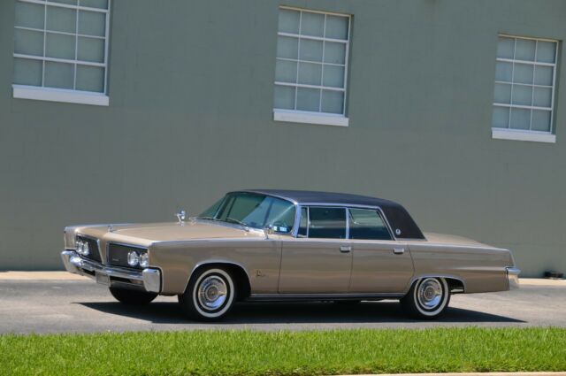 Chrysler Imperial 1964 image number 1