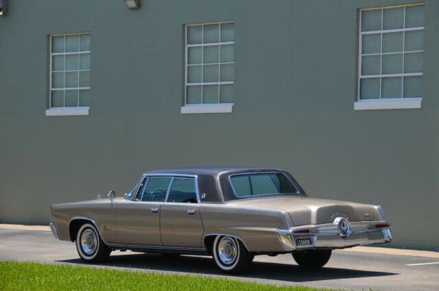 Chrysler Imperial 1964 image number 14