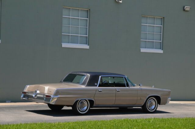 Chrysler Imperial 1964 image number 17