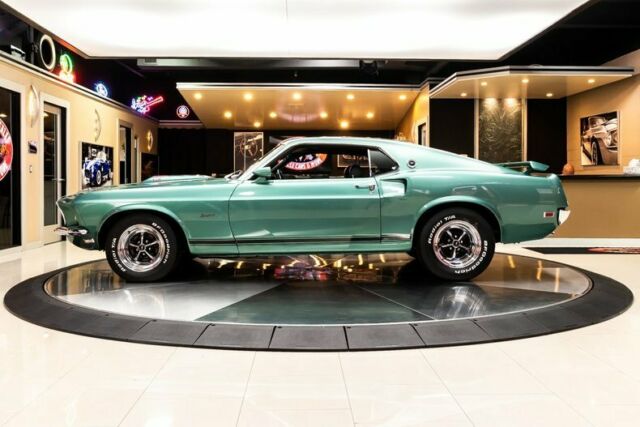 Ford Mustang 1969 image number 17