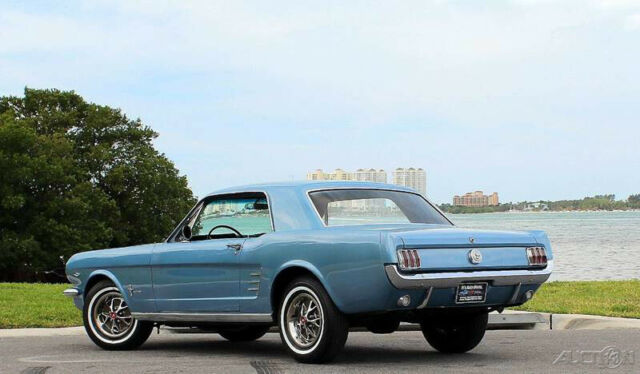 Ford Mustang 1966 image number 28