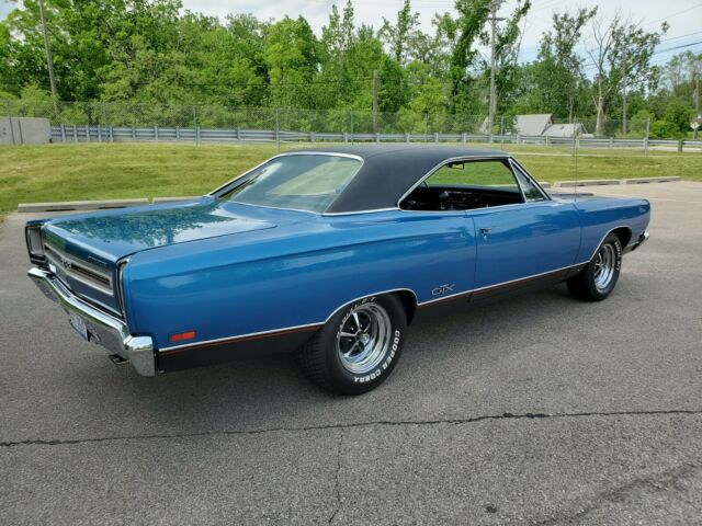 Plymouth GTX 1969 image number 15