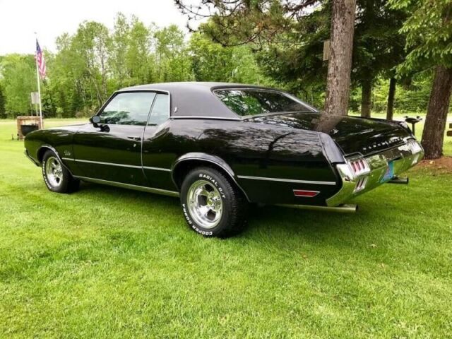 Oldsmobile Cutlass 1972 image number 28