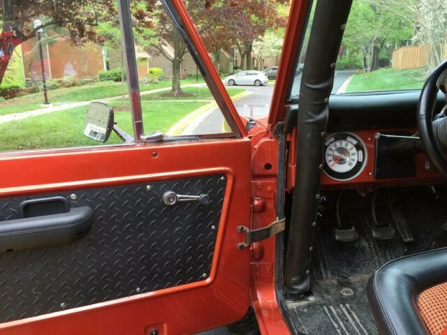 Ford Bronco 1974 image number 31