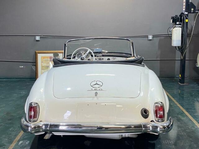 Mercedes-Benz SL-Class 1958 image number 15