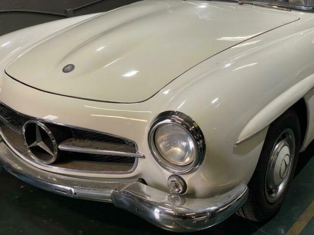 Mercedes-Benz SL-Class 1958 image number 29