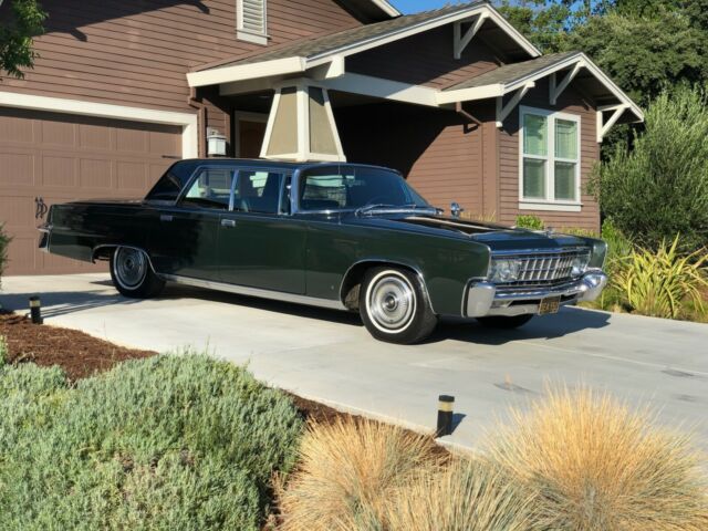 Chrysler Imperial 1966 image number 2