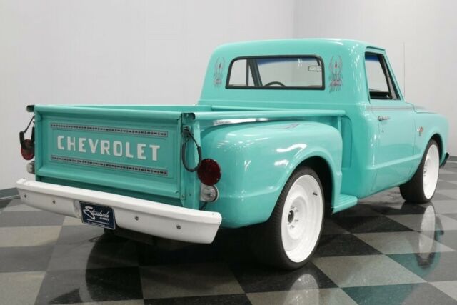 Chevrolet C-10 1967 image number 36