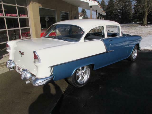 Chevrolet Bel Air/150/210 1955 image number 21