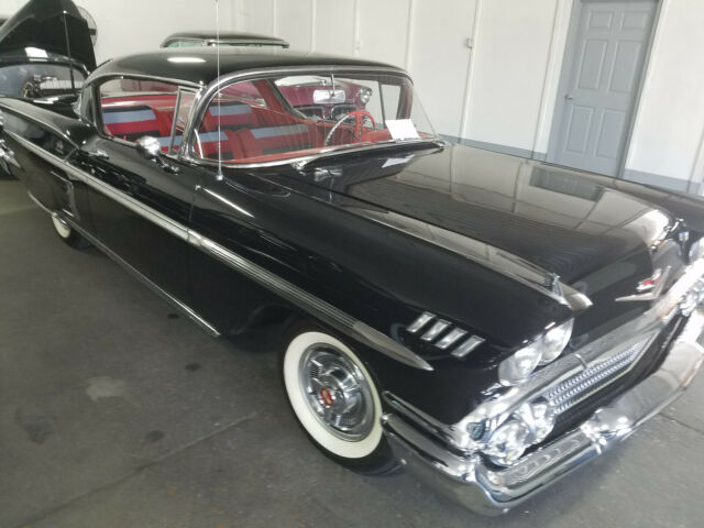 Chevrolet Impala 1958 image number 0