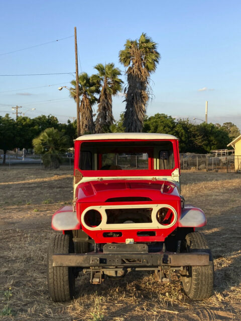 Toyota FJ Cruiser 1972 image number 30