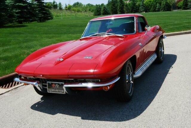 Chevrolet Corvette 1966 image number 1