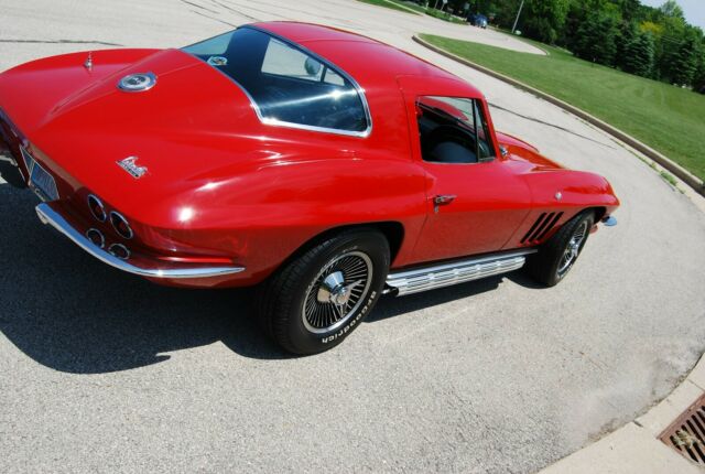 Chevrolet Corvette 1966 image number 27