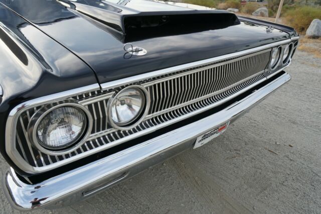 Dodge Coronet 1965 image number 18