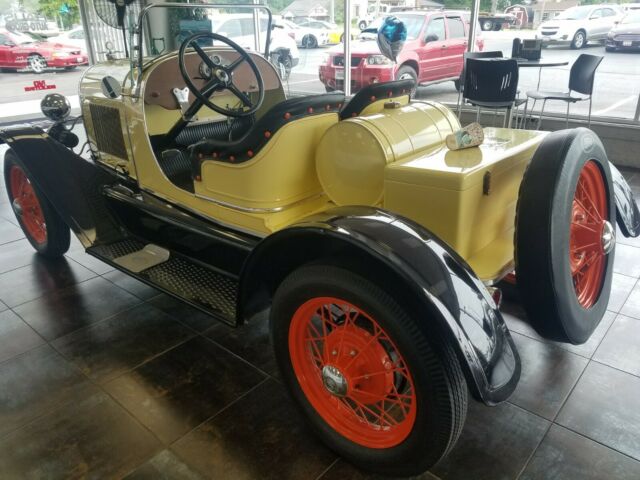 Ford Model A 1930 image number 2