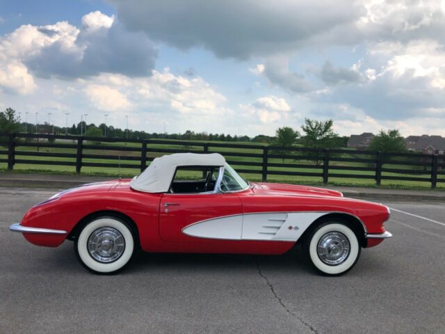 Chevrolet Corvette 1958 image number 32