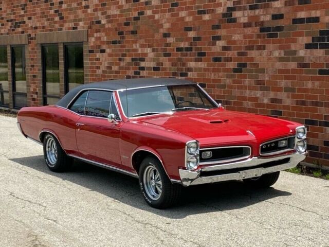 Pontiac GTO 1966 image number 29