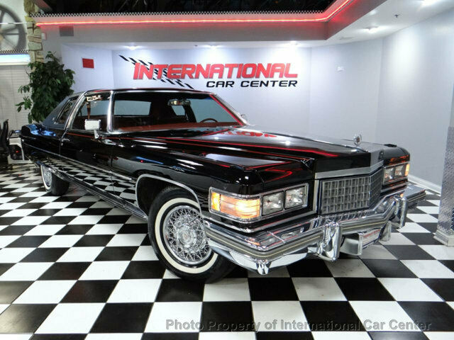 Cadillac DeVille 1976 image number 0