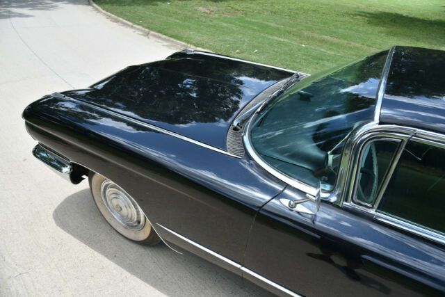 Cadillac DeVille 1960 image number 33