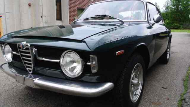 Alfa Romeo GT Junior 1971 image number 15