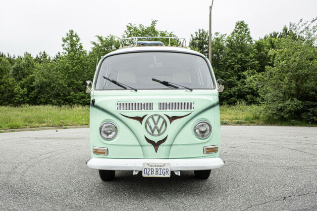 Volkswagen Bus/Vanagon 1968 image number 12